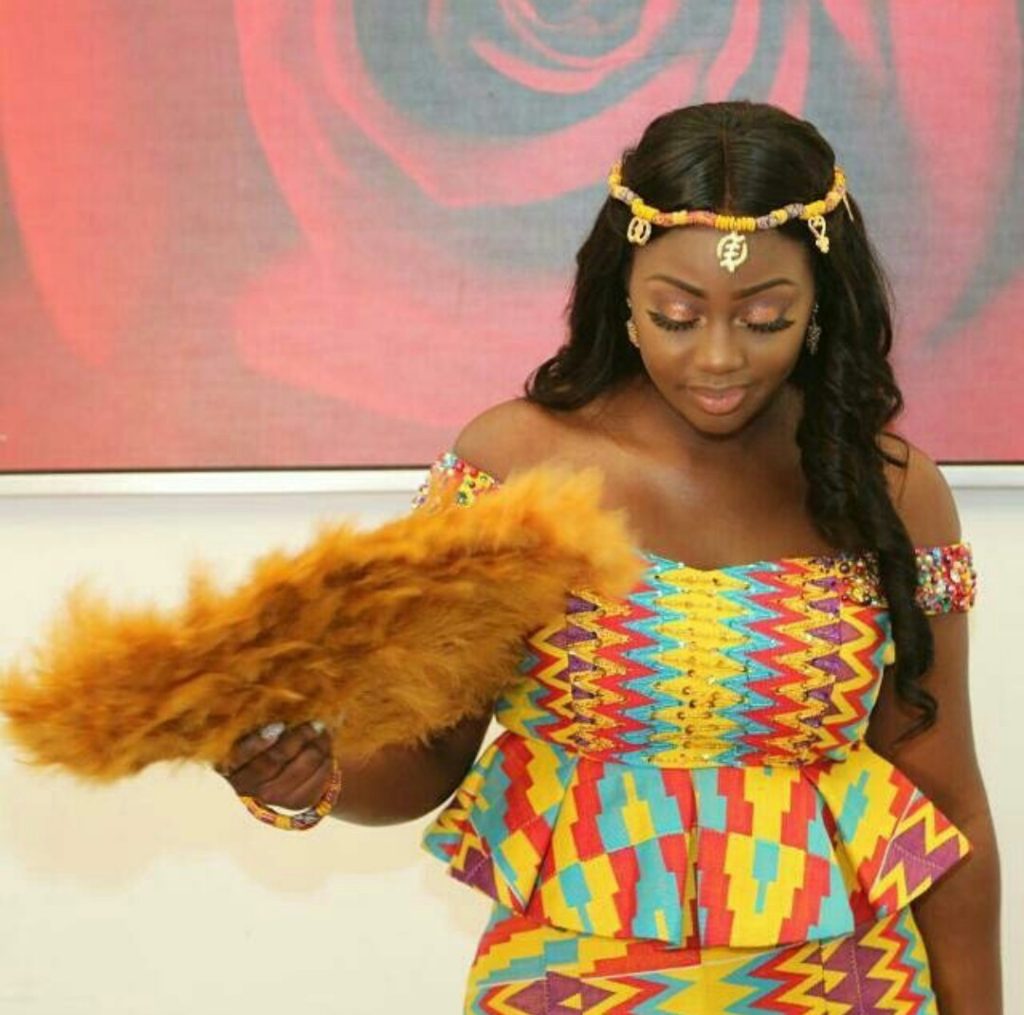 Kente Queen Ghana - Weddors